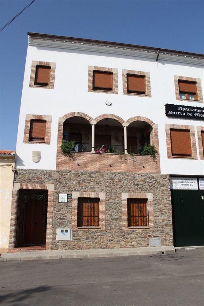 Sierra De Monfrague Apartment Torrejon el Rubio Luaran gambar
